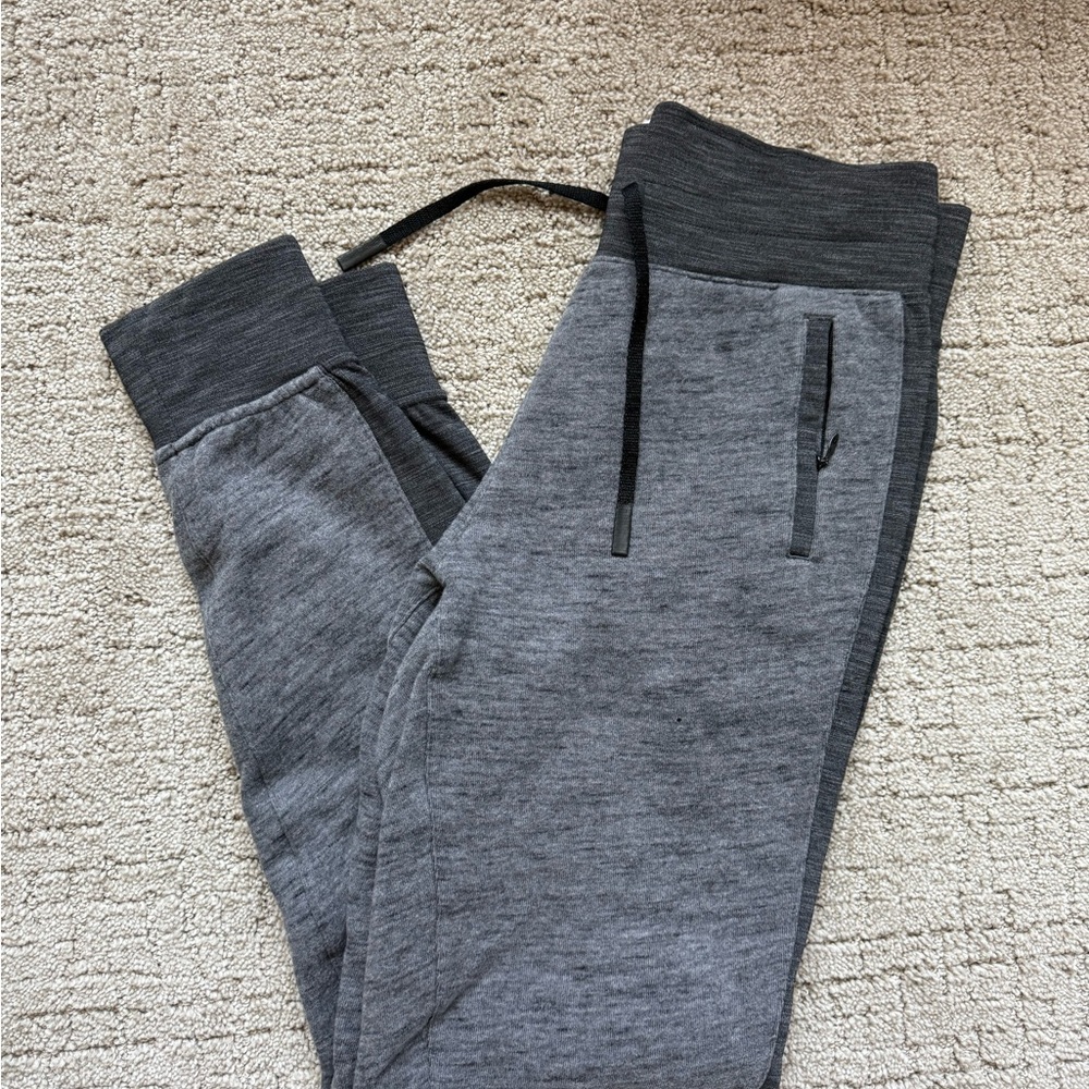 Lululemon Athletica Gray Sweatpants with Tapered Fit